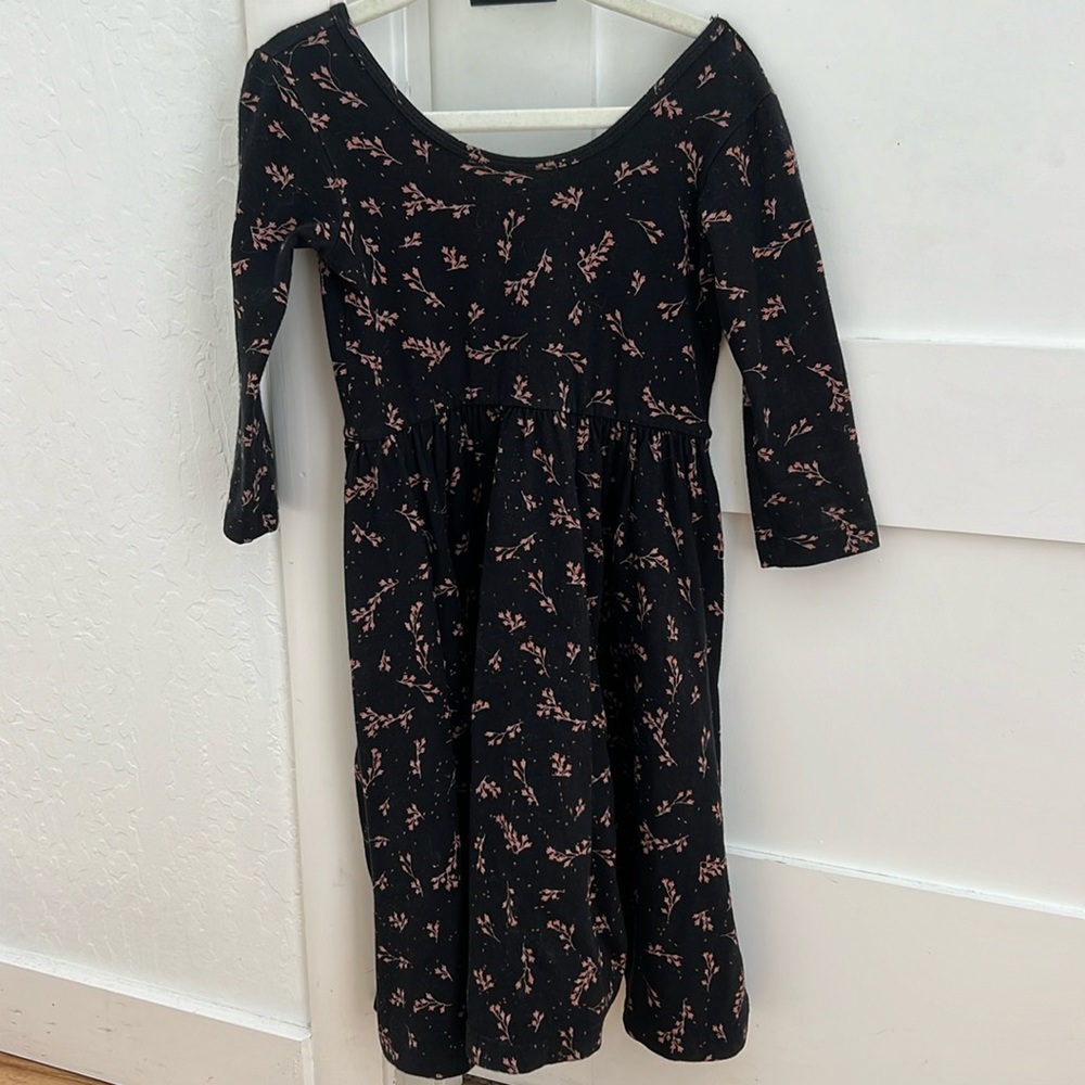 Alice + Ames twirly dress size 6